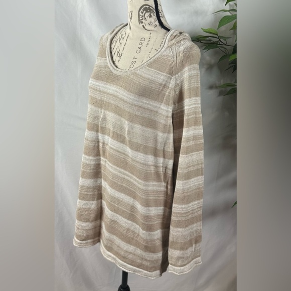 Cozy Beige Striped Hooded Tunic 🌴☀️ - Picture 4 of 11